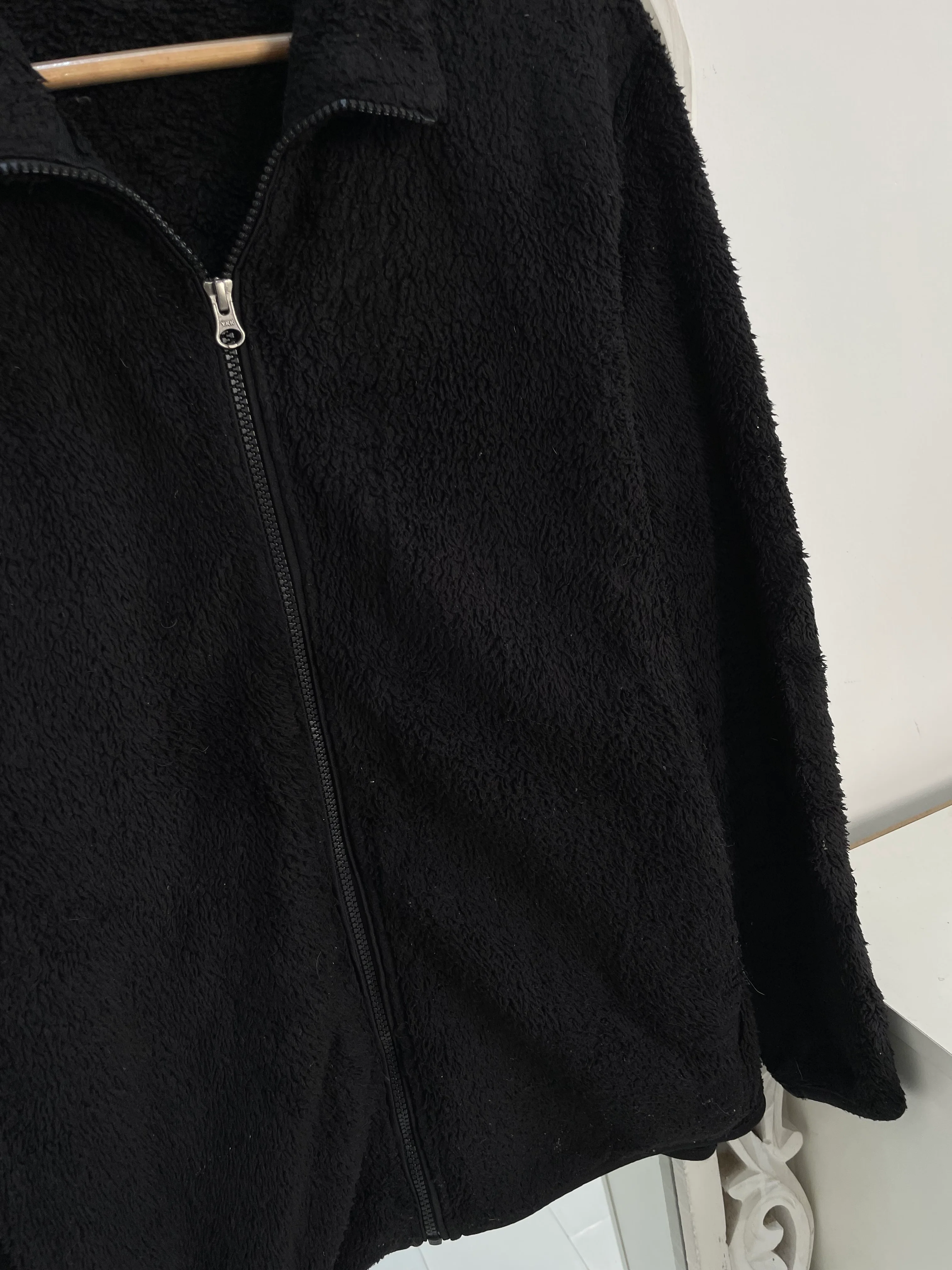 Uniqlo Jacket-Chest 44 - Image 3