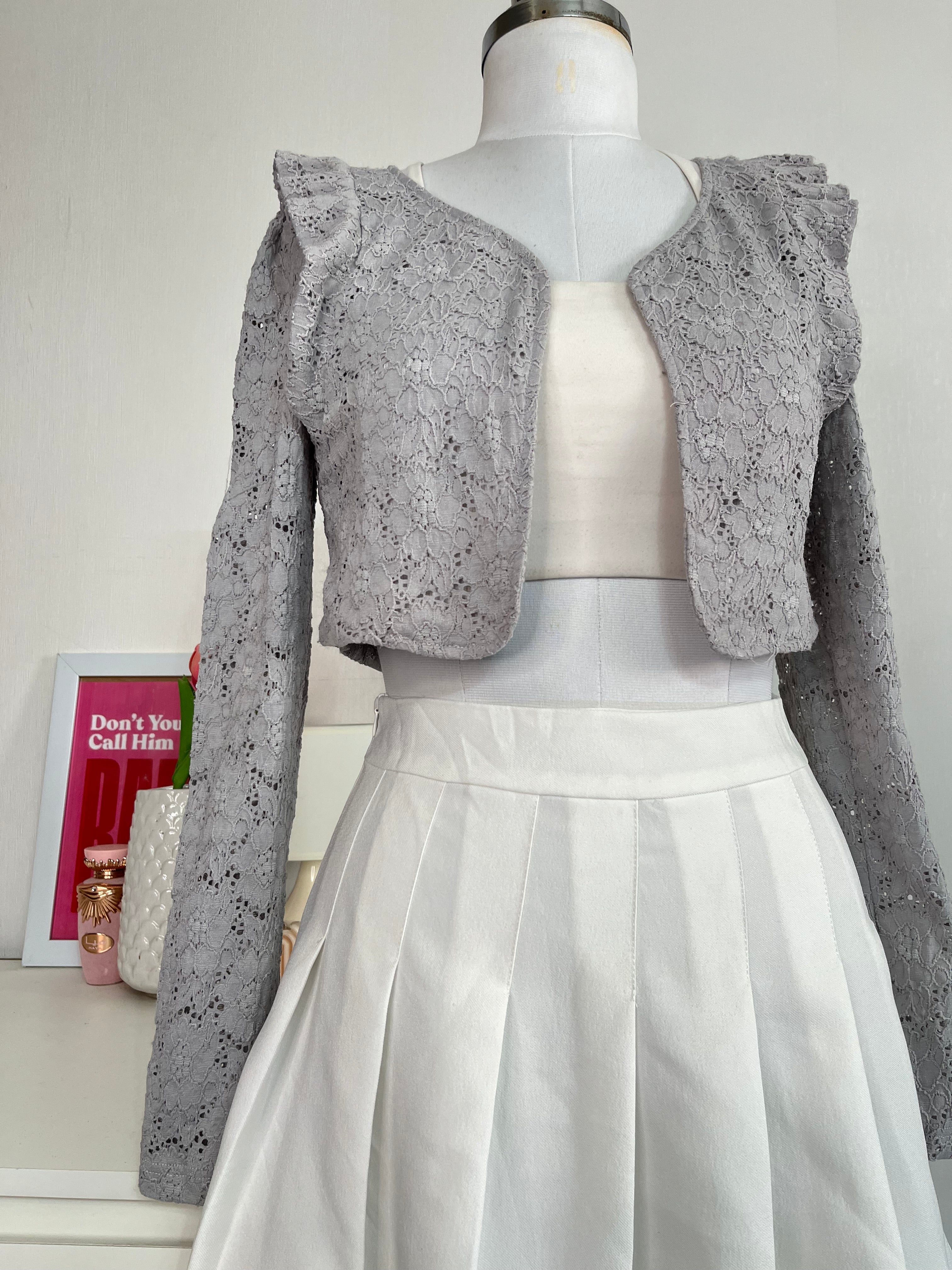 SOFT GREY LACE SHRUG - BUST 32 TO 34 - Image 3