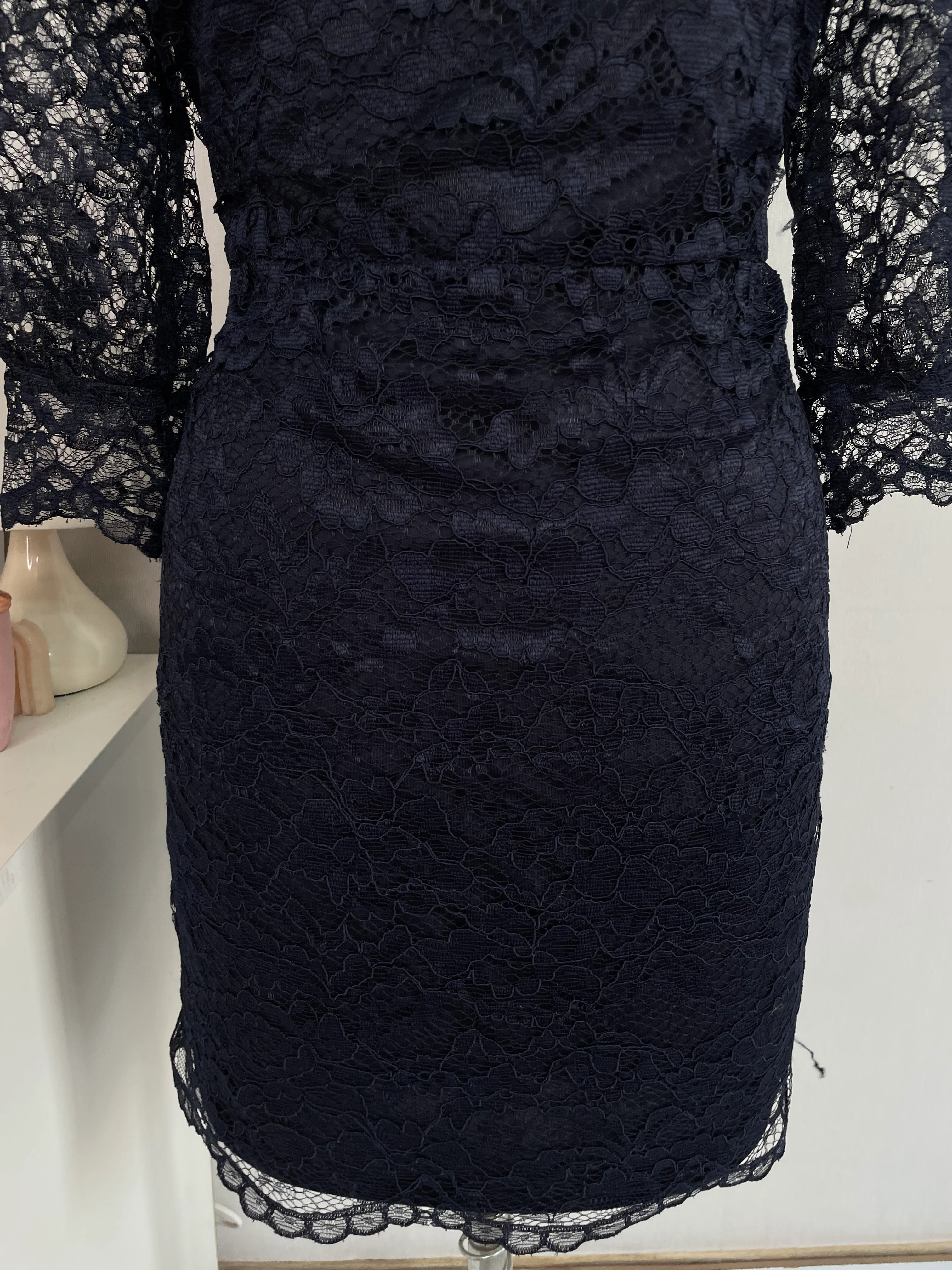 VERO MODA BLUE LACE DRESS - BUST 40 - Image 3